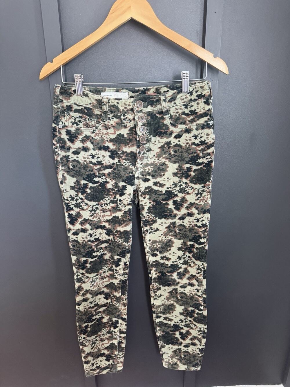 Anthropologie Pilcro High-Rise Skinny Corduroy Pants Camo Floral Button Fly 29